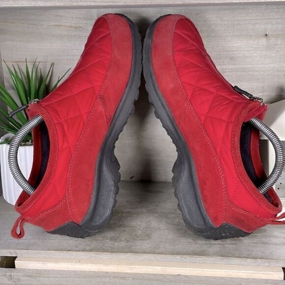 Lands End Red Nylon Zipper Quilted Shoes Mocs Mules Waterproof Size 10 - Picture 5 of 6